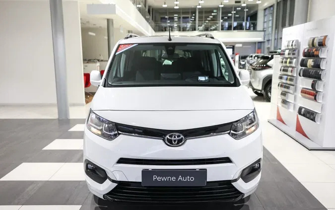 toyota małopolskie Toyota Proace City Verso cena 115850 przebieg: 110927, rok produkcji 2021 z Kcynia